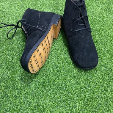 Handmade Civil War Brogan Boots: Rough Cowhide Leather, Hobnailed Reproduction